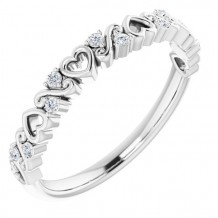 14K White .08 CTW Heart Diamond Anniversary Band